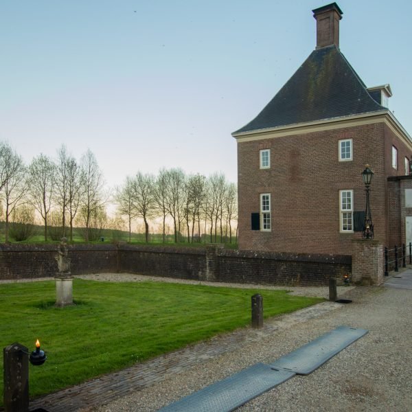B&B De Drie Kelken - Kasteel Liz Restobar
